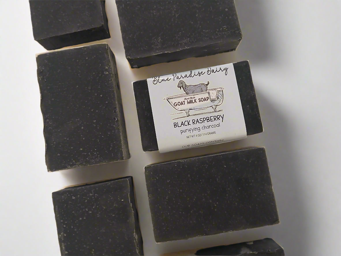 🖤 Black Raspberry Goat Milk Soap