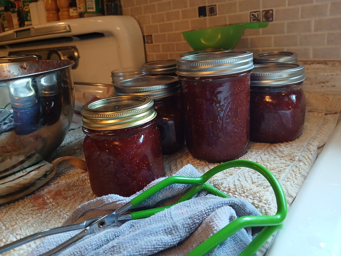 Measuring Jam With Your Heart and Jello