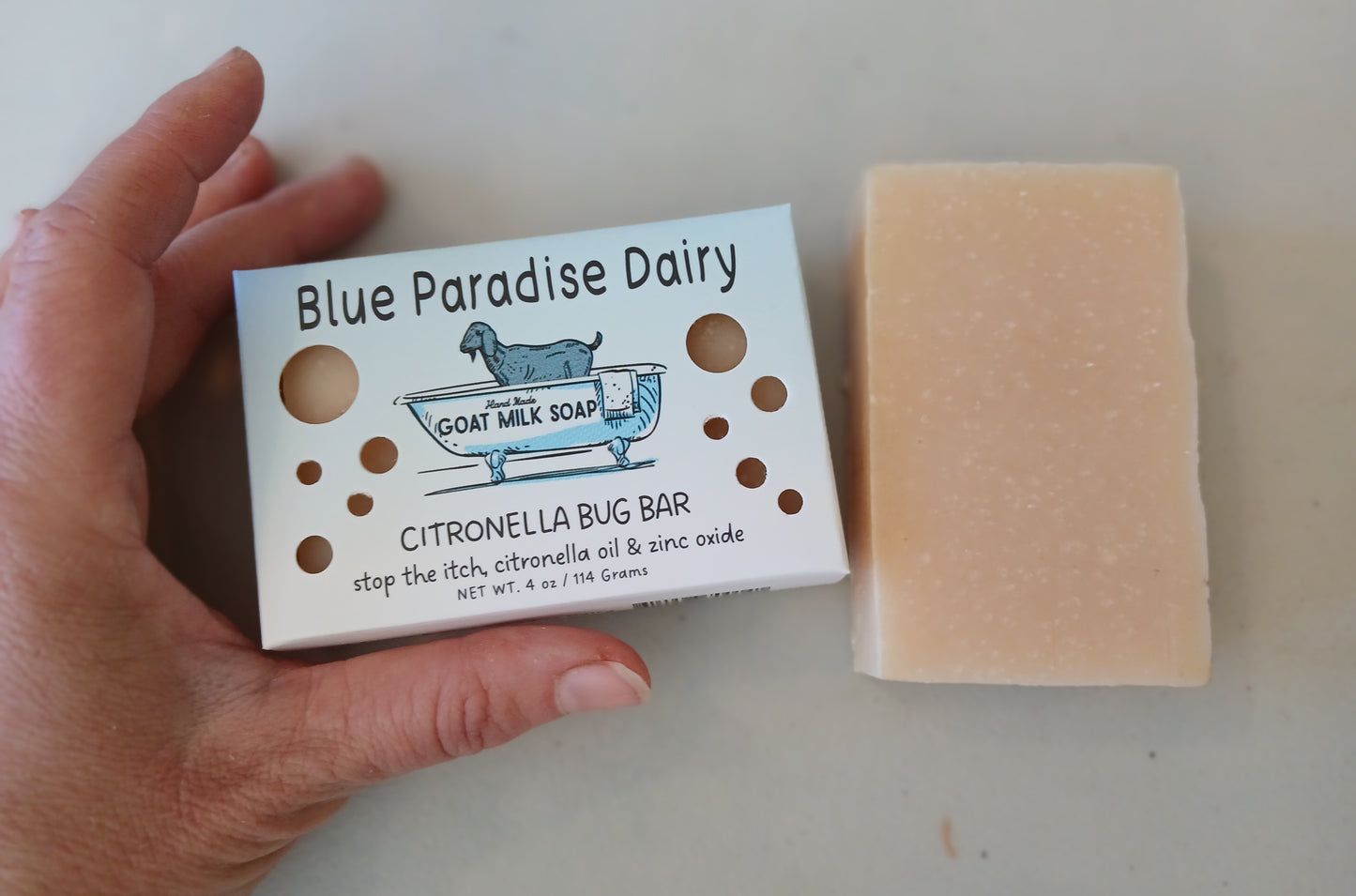 🦟 Citronella Bug Bar